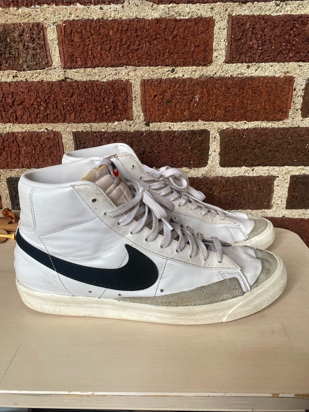 Nike blazers White High-Top sneakers men’s size 11